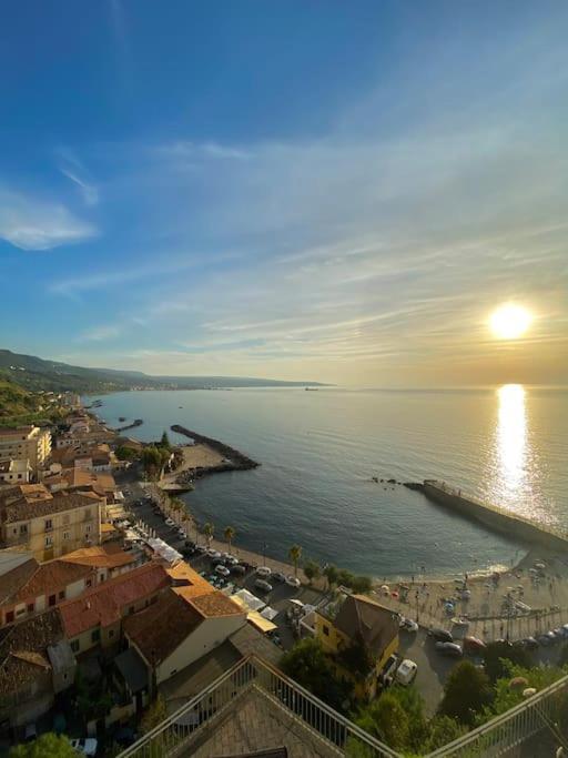 Casa Vacanze Al Civico 72 Pizzo Kültér fotó
